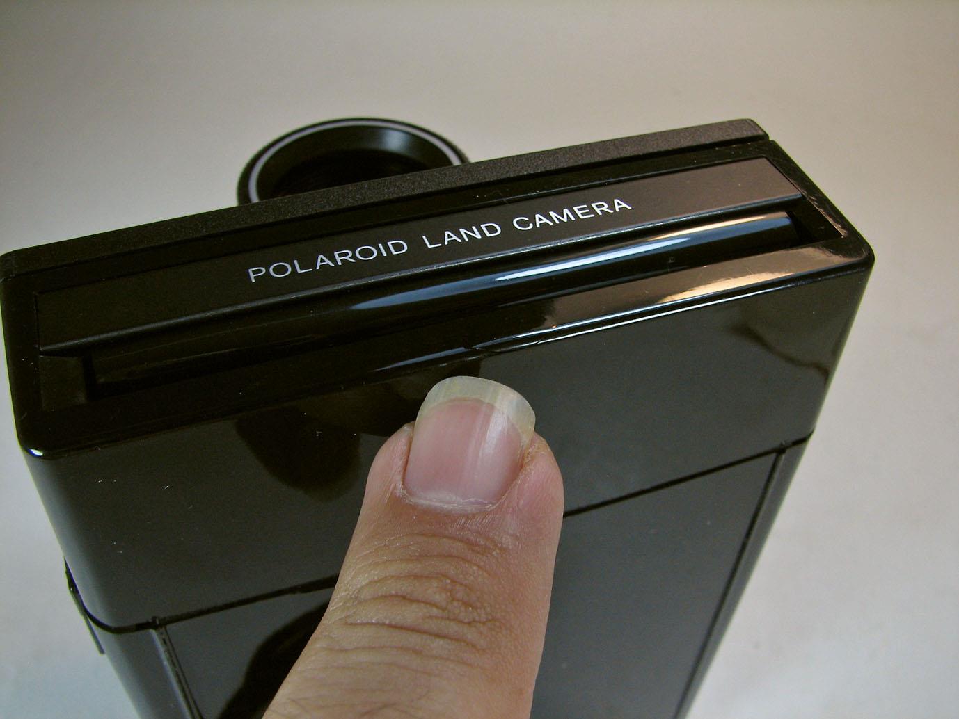 دوربین کلکسیونی پلاروید Polaroid 2000 همراه با کارتن فابریک