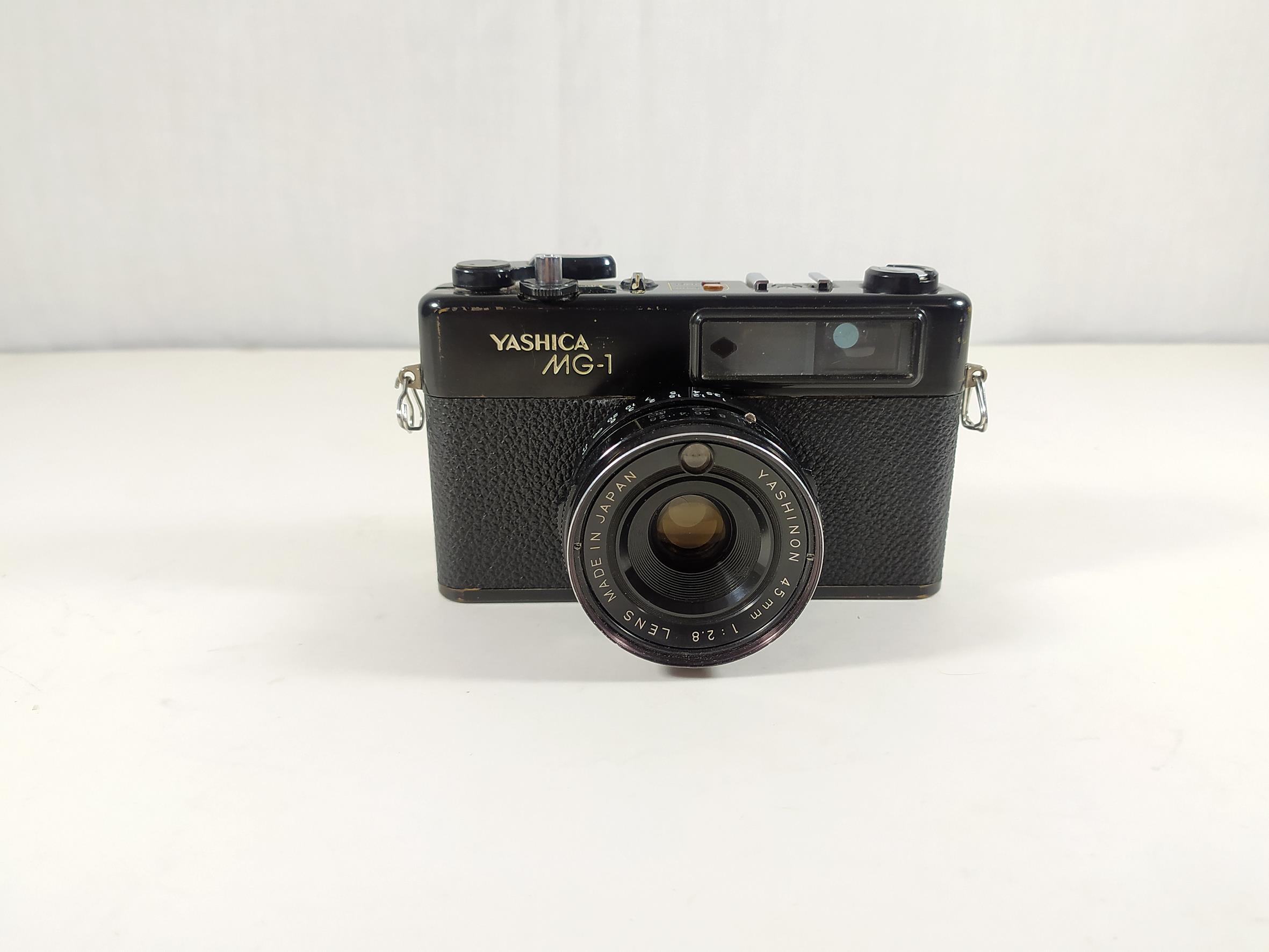 دوربین یاشیکا مدل Yashica MG-1 مشکی