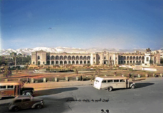 میدان توپخانه